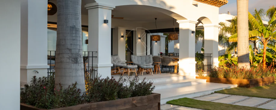 Exquisite Modern Andalusian Masterpiece with Panoramic Sea Views – Los Flamingos, Benahavís