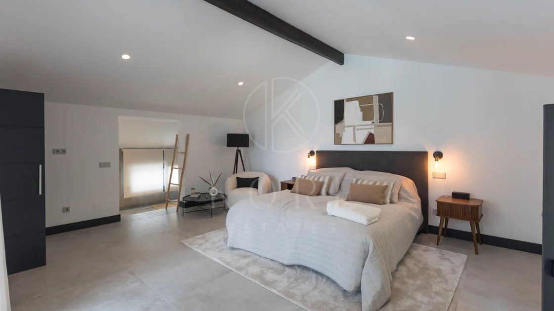 EXCLUSIVE ELEGANT VILLA – EAST MARBELLA