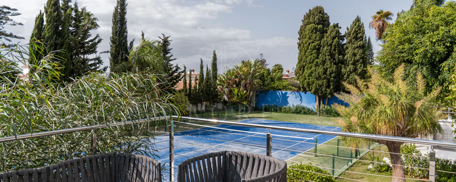 EXCLUSIVE ELEGANT VILLA – EAST MARBELLA