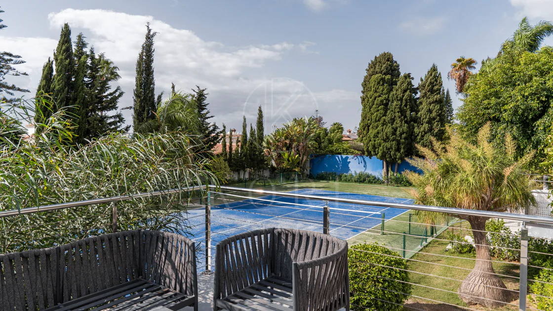 EXCLUSIVE ELEGANT VILLA – EAST MARBELLA