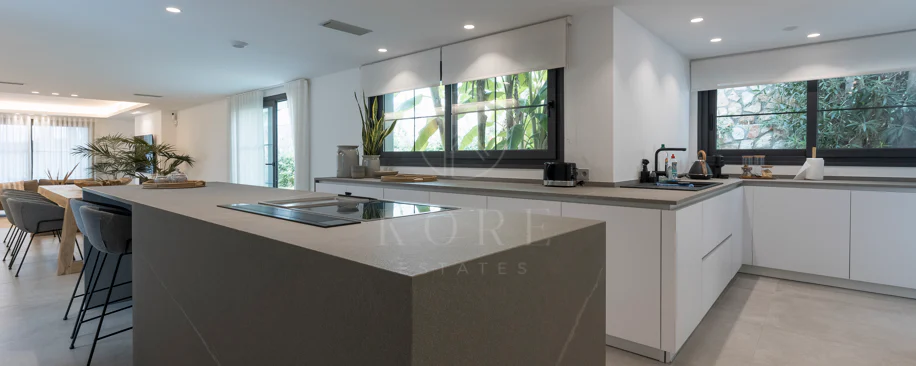 EXCLUSIVE ELEGANT VILLA – EAST MARBELLA