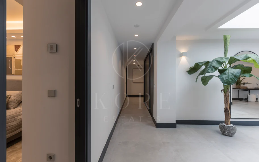 EXCLUSIVE ELEGANT VILLA – EAST MARBELLA