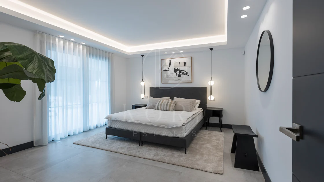 EXCLUSIVE ELEGANT VILLA – EAST MARBELLA