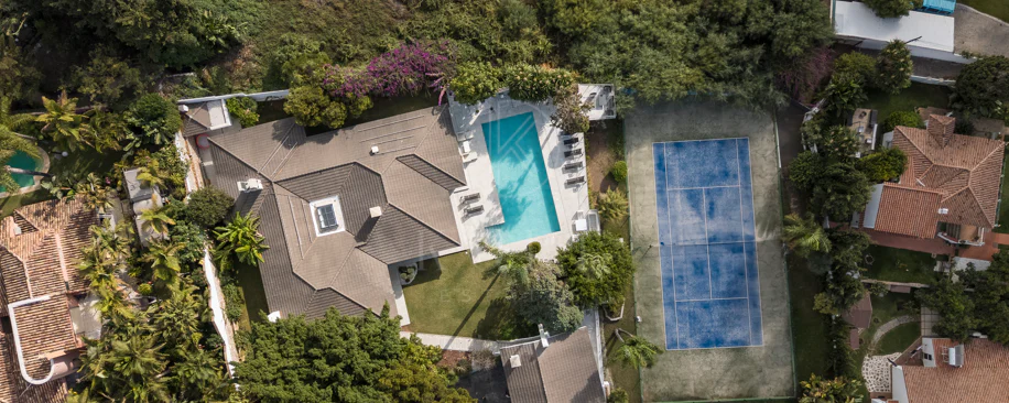 EXCLUSIVE ELEGANT VILLA – EAST MARBELLA