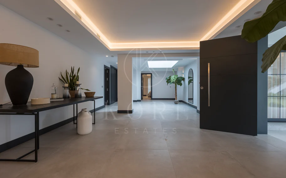 EXCLUSIVE ELEGANT VILLA – EAST MARBELLA