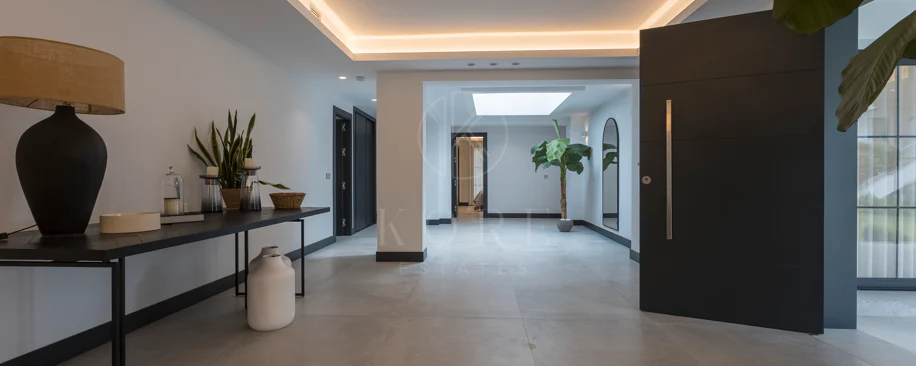 EXCLUSIVE ELEGANT VILLA – EAST MARBELLA