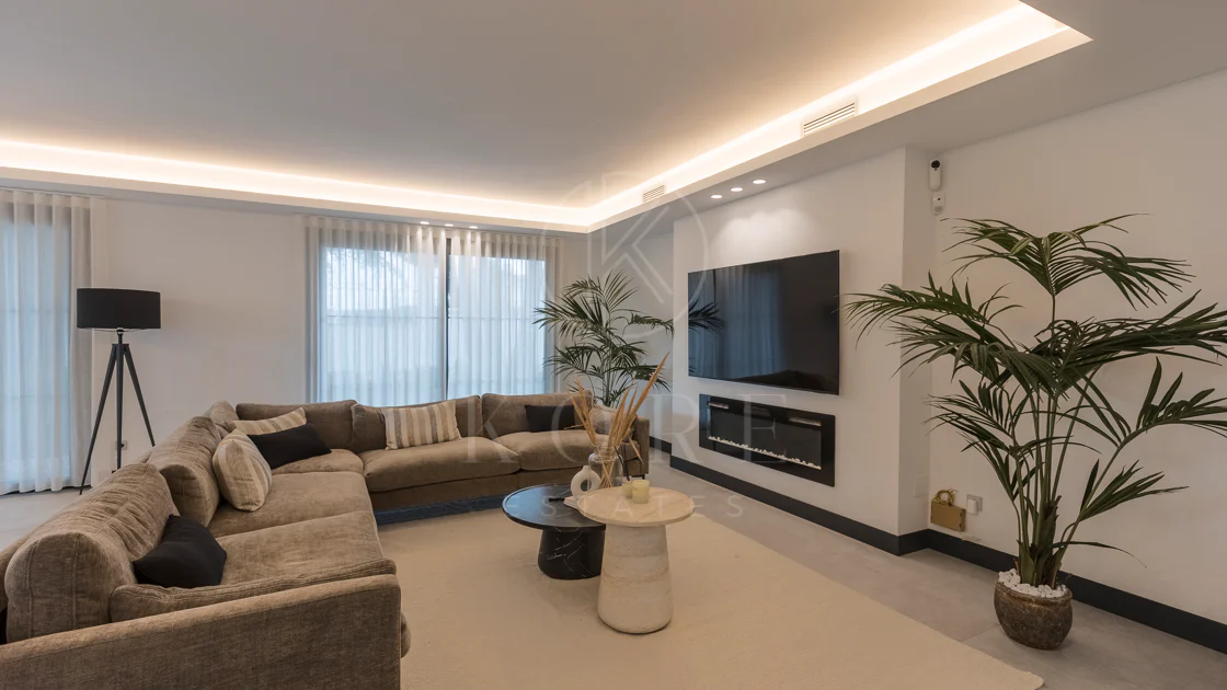 EXCLUSIVE ELEGANT VILLA – EAST MARBELLA