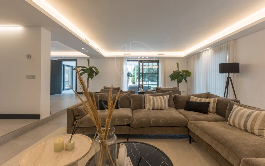 EXCLUSIVE ELEGANT VILLA – EAST MARBELLA