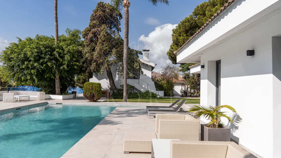 EXCLUSIVE ELEGANT VILLA – EAST MARBELLA