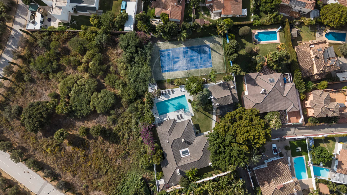 EXCLUSIVE ELEGANT VILLA – EAST MARBELLA