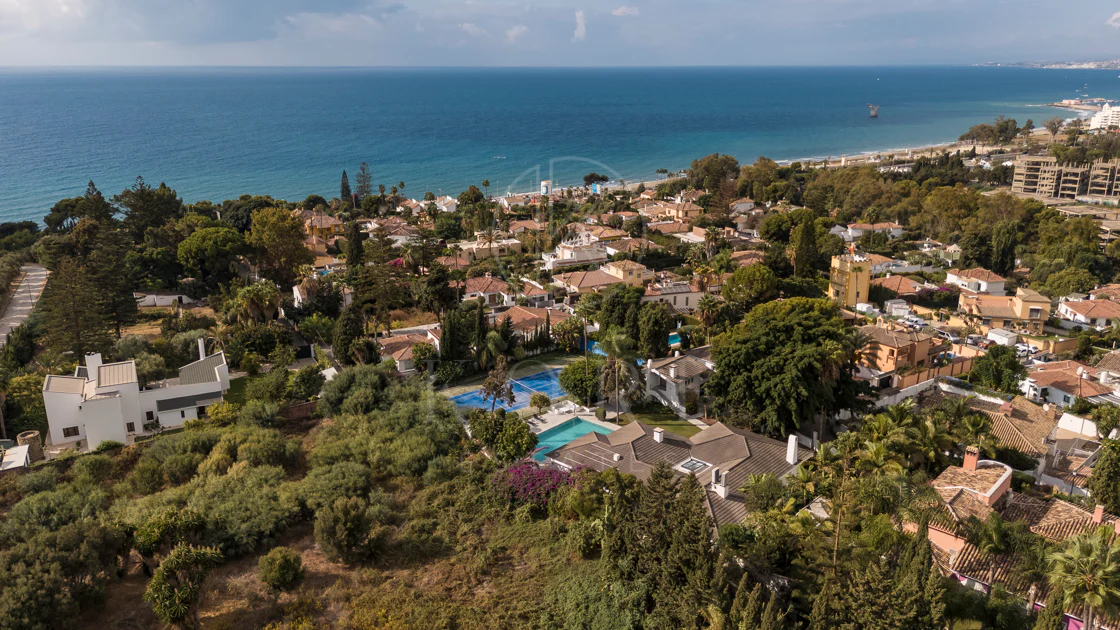 EXCLUSIVE ELEGANT VILLA – EAST MARBELLA