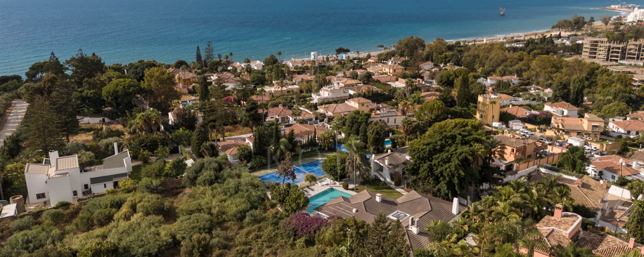 EXCLUSIVE ELEGANT VILLA – EAST MARBELLA