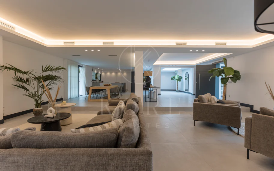 EXCLUSIVE ELEGANT VILLA – EAST MARBELLA