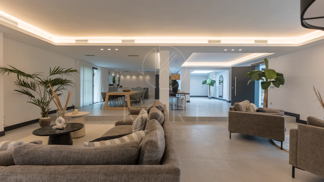 EXCLUSIVE ELEGANT VILLA – EAST MARBELLA