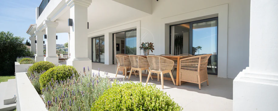 Bienvenido a Villa Rosalia — Un Retiro Refinado en Nueva Andalucía, Marbella