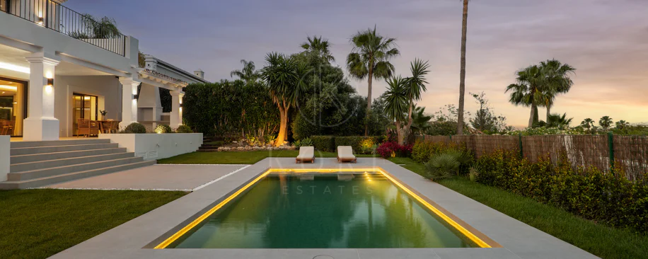 Bienvenido a Villa Rosalia — Un Retiro Refinado en Nueva Andalucía, Marbella