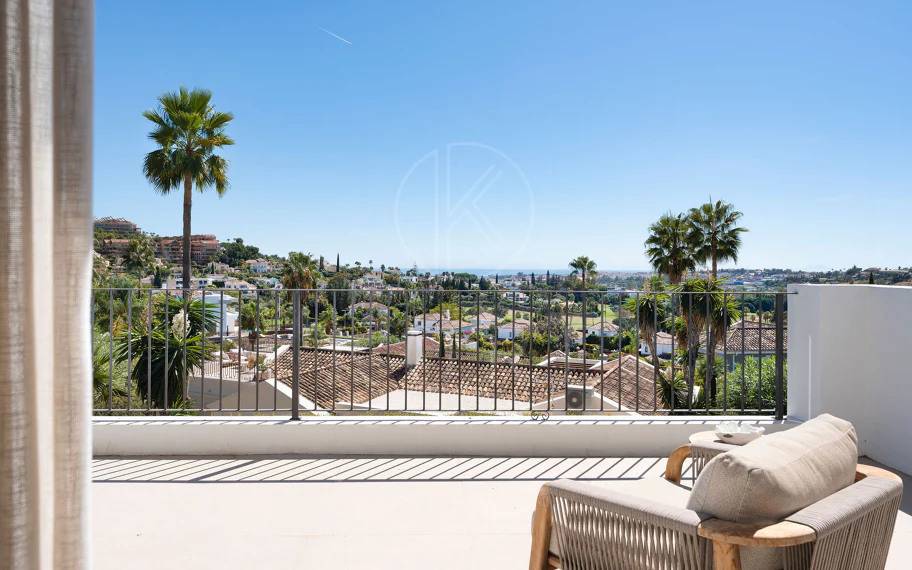 Bienvenido a Villa Rosalia — Un Retiro Refinado en Nueva Andalucía, Marbella