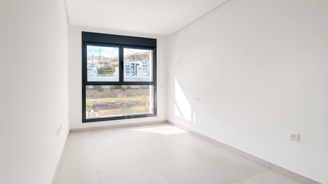 Lujoso Dúplex con Piscina Privada y Vistas Panorámicas – La Alborada, Benahavís.