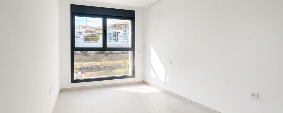 Lujoso Dúplex con Piscina Privada y Vistas Panorámicas – La Alborada, Benahavís.