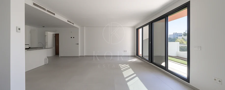Lujoso Dúplex con Piscina Privada y Vistas Panorámicas – La Alborada, Benahavís.
