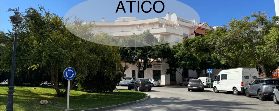 Ático Exclusivo de 4 Dormitorios en el Corazón de Estepona con Terraza y Solárium Privado