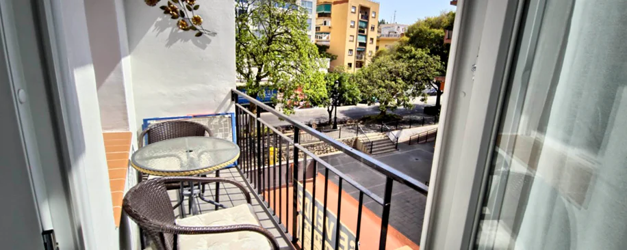 Beautifully refurbished 2 bedroom apartment beachside in the heart of Marbella