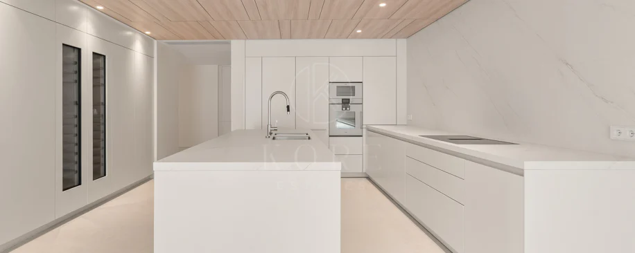 Lujoso apartamento en la prestigiosa UNO Marbella