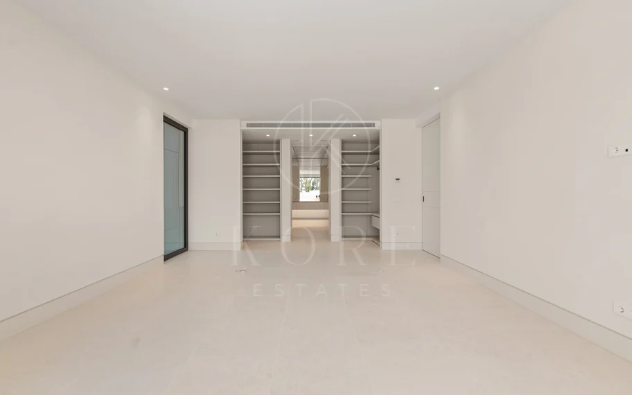 Lujoso apartamento en la prestigiosa UNO Marbella