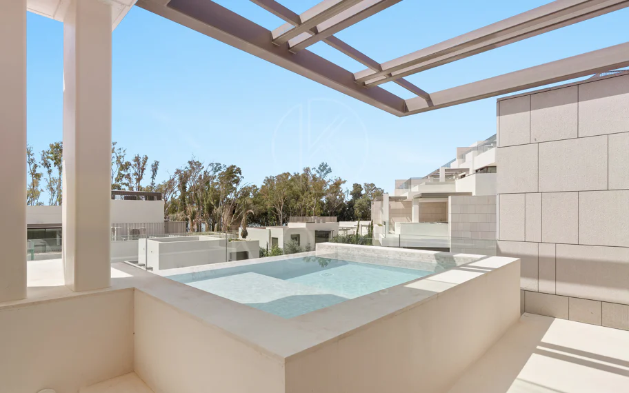 Lujoso apartamento en la prestigiosa UNO Marbella
