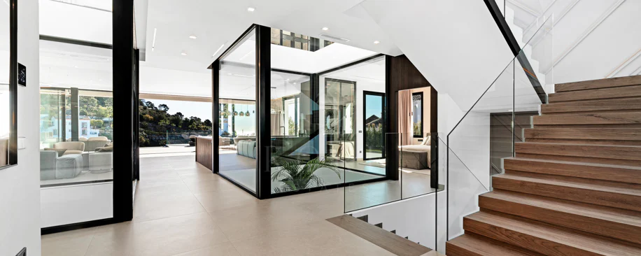 Villa for sale in El Madroñal, Benahavis