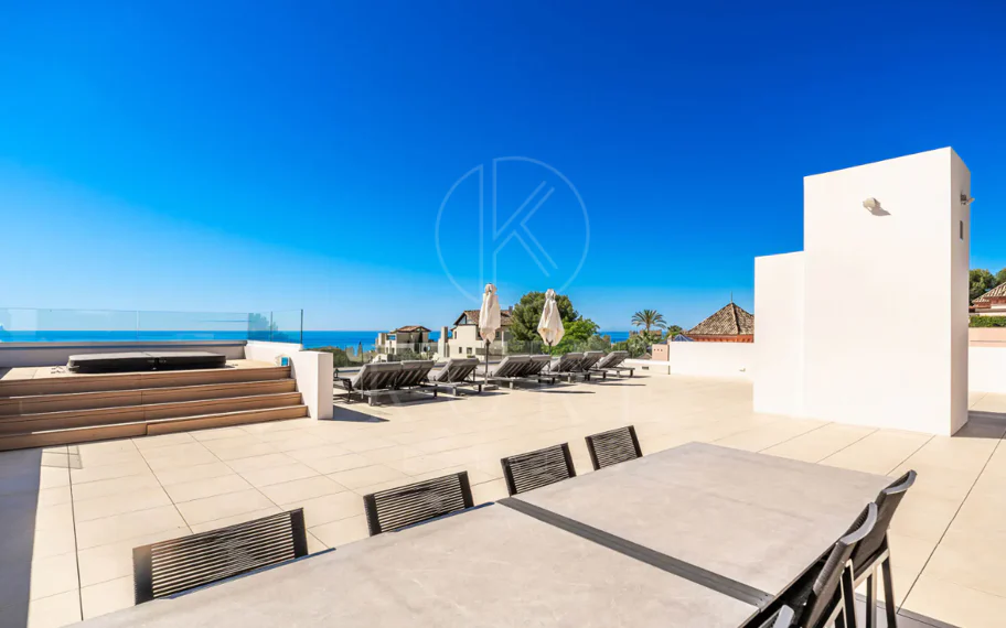 Sleek Villa contemporánea con vistas panorámicas en Cascada de Camojan