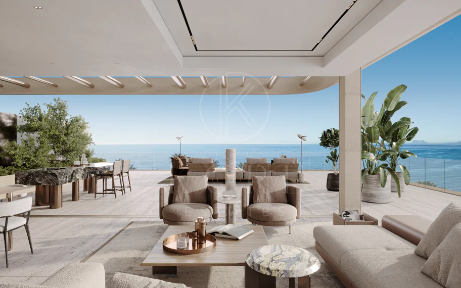 Ático dúplex de lujo con servicios incluidos en Tyrian, Estepona – Primera línea de playa