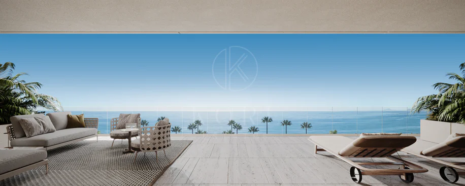 Fully Serviced Luxury Duplex Penthouse for Sale in Tyrian, Estepona – Beachfront