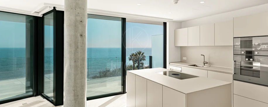 Luxury Beachfront Duplex Penthouse at The Sapphire, Estepona