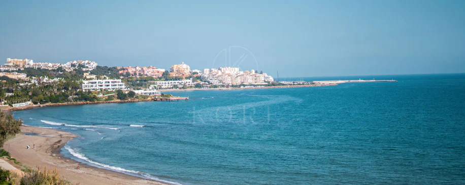 Luxury Beachfront Duplex Penthouse at The Sapphire, Estepona