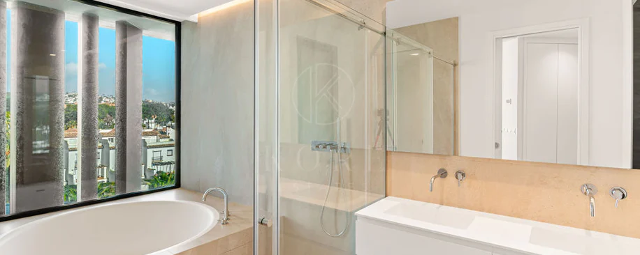 Luxury Beachfront Duplex Penthouse at The Sapphire, Estepona