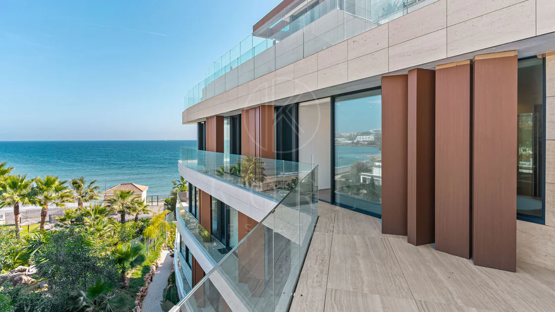 Luxury Beachfront Duplex Penthouse at The Sapphire, Estepona