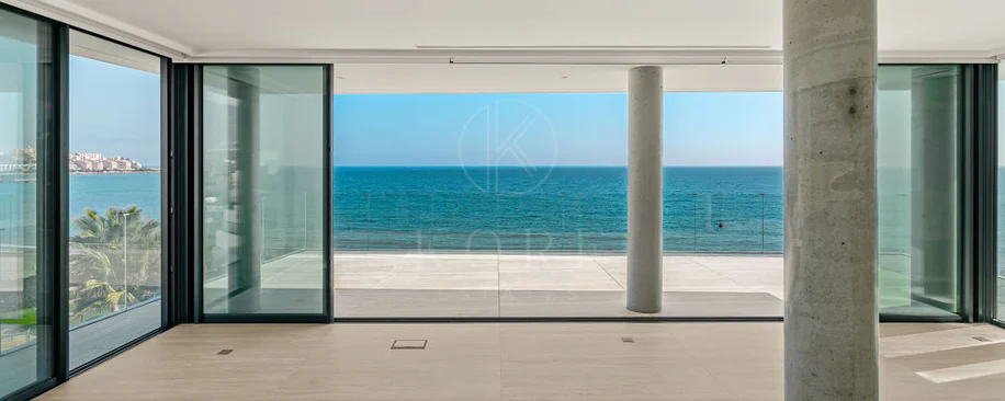 Luxury Beachfront Duplex Penthouse at The Sapphire, Estepona