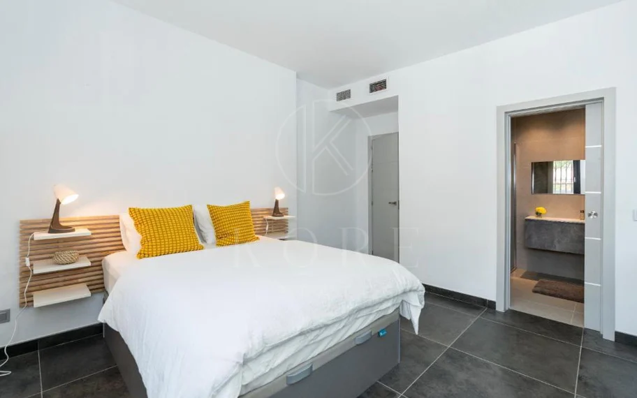 Villa en venta en Las Brisas, Nueva Andalucia
