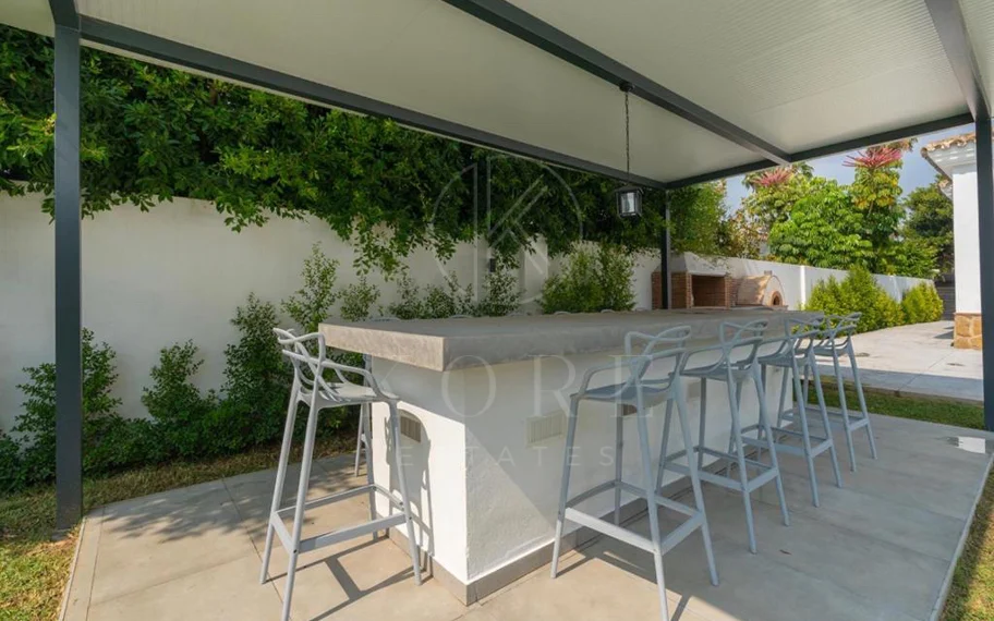 Villa en venta en Las Brisas, Nueva Andalucia