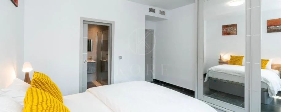 Villa for sale in Las Brisas, Nueva Andalucia