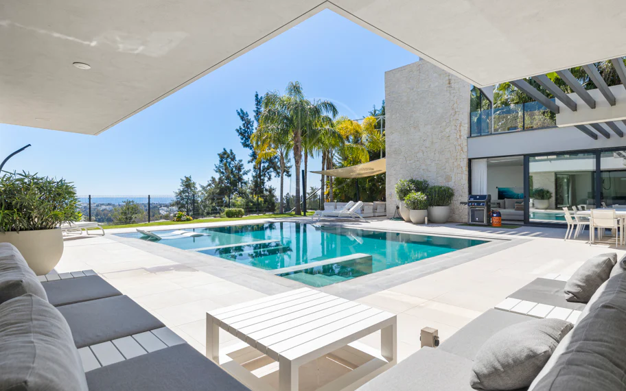 Villa en venta en Benahavis