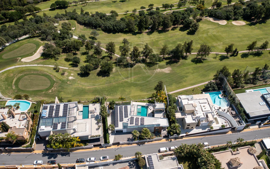 Villa en venta en Benahavis