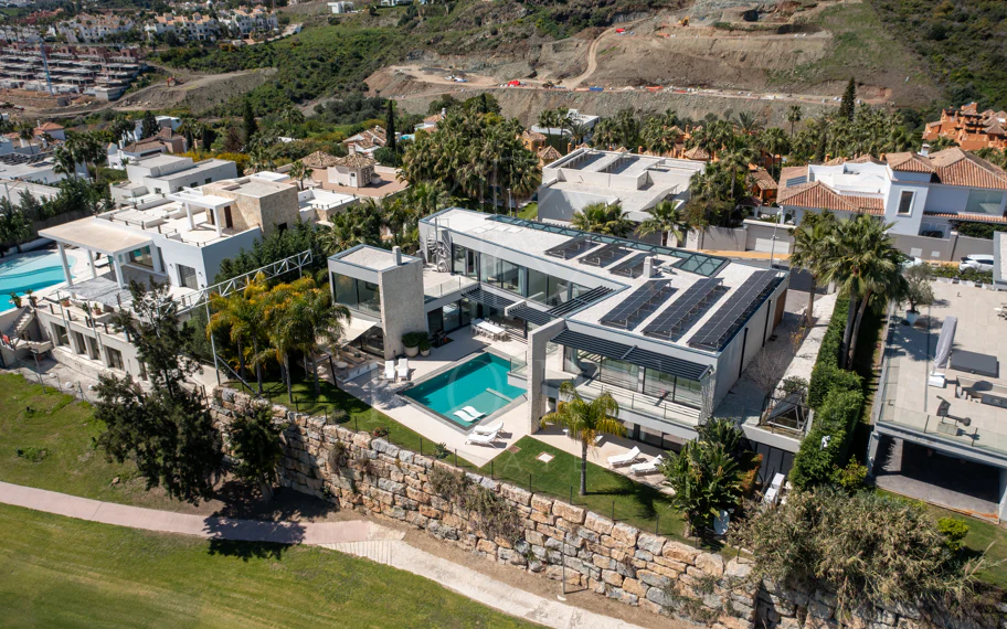 Villa en venta en Benahavis