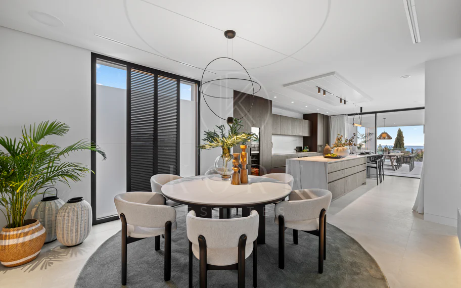 Villa moderna espaciosa de nueva construcción en Majestic, Casares