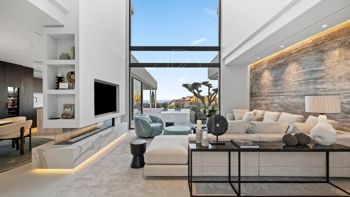 Newly built spacious modern villa in Majestic, Casares