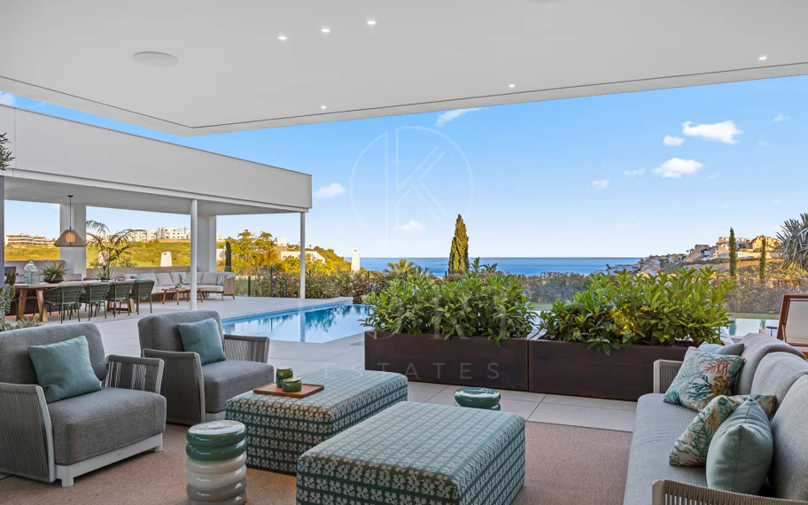 Villa moderna espaciosa de nueva construcción en Majestic, Casares