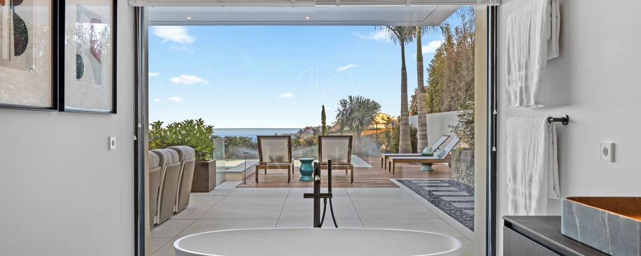 Newly built spacious modern villa in Majestic, Casares