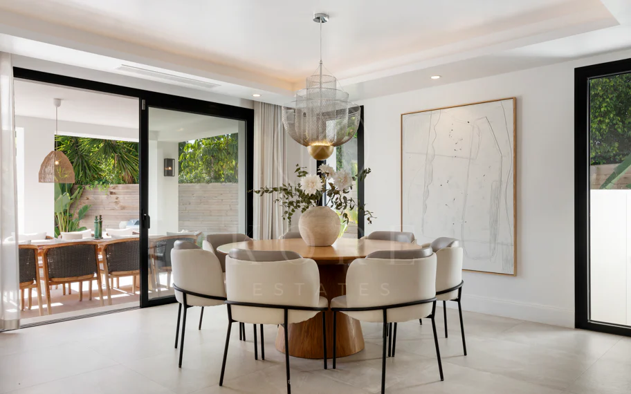 Villa de lujo moderna en Parcelas Del Golf