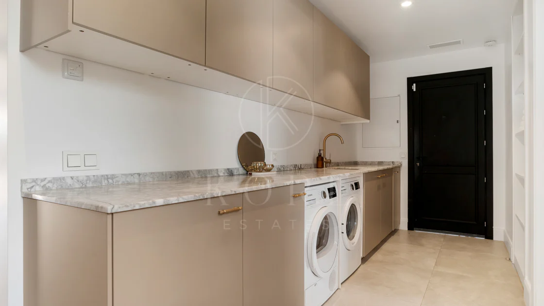 Modern Luxury Villa in Parcelas Del Golf